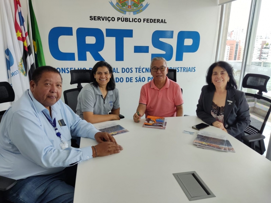 Reunião realizada na sede do CRT-SP em 5 de fevereiro de 2025 com a participação do presidente, Gilberto Takao Sakamoto